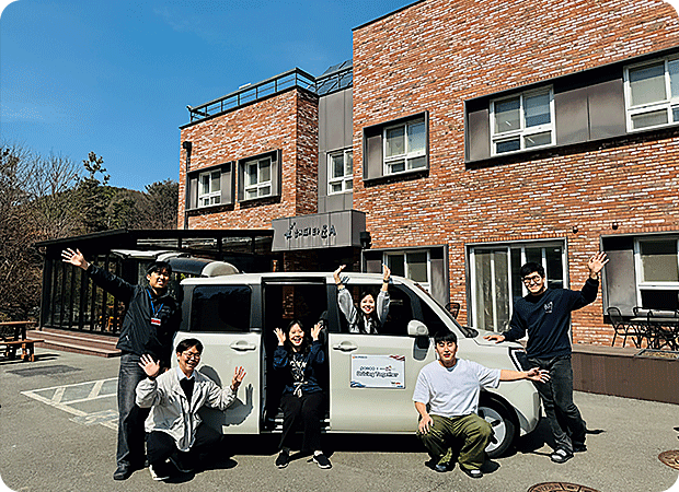 1% 마리채 큰 이미지 3 : 임직원이 직접 기부처를 추천하고 원하는 곳에 후원할 수 있는 기부자 참여형 프로그램