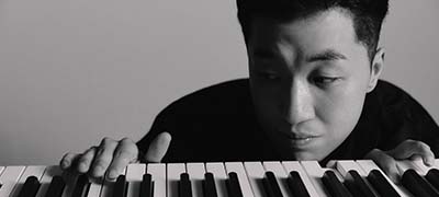 최준 피아노 병창(흑백사진)